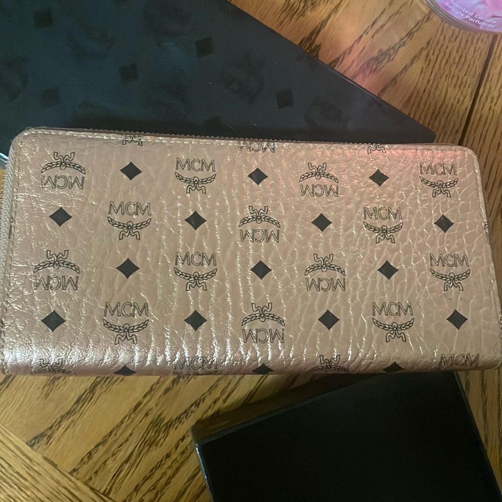 MCM Rose gold wallet